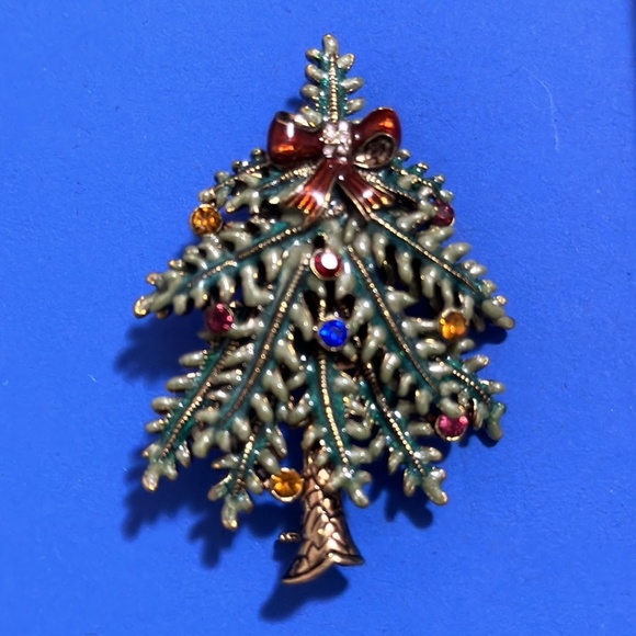 Vintage Avon 2004 First Annual Christmas Tree Brooch Pin Enamel Rhinestones Used - Picture 10 of 13
